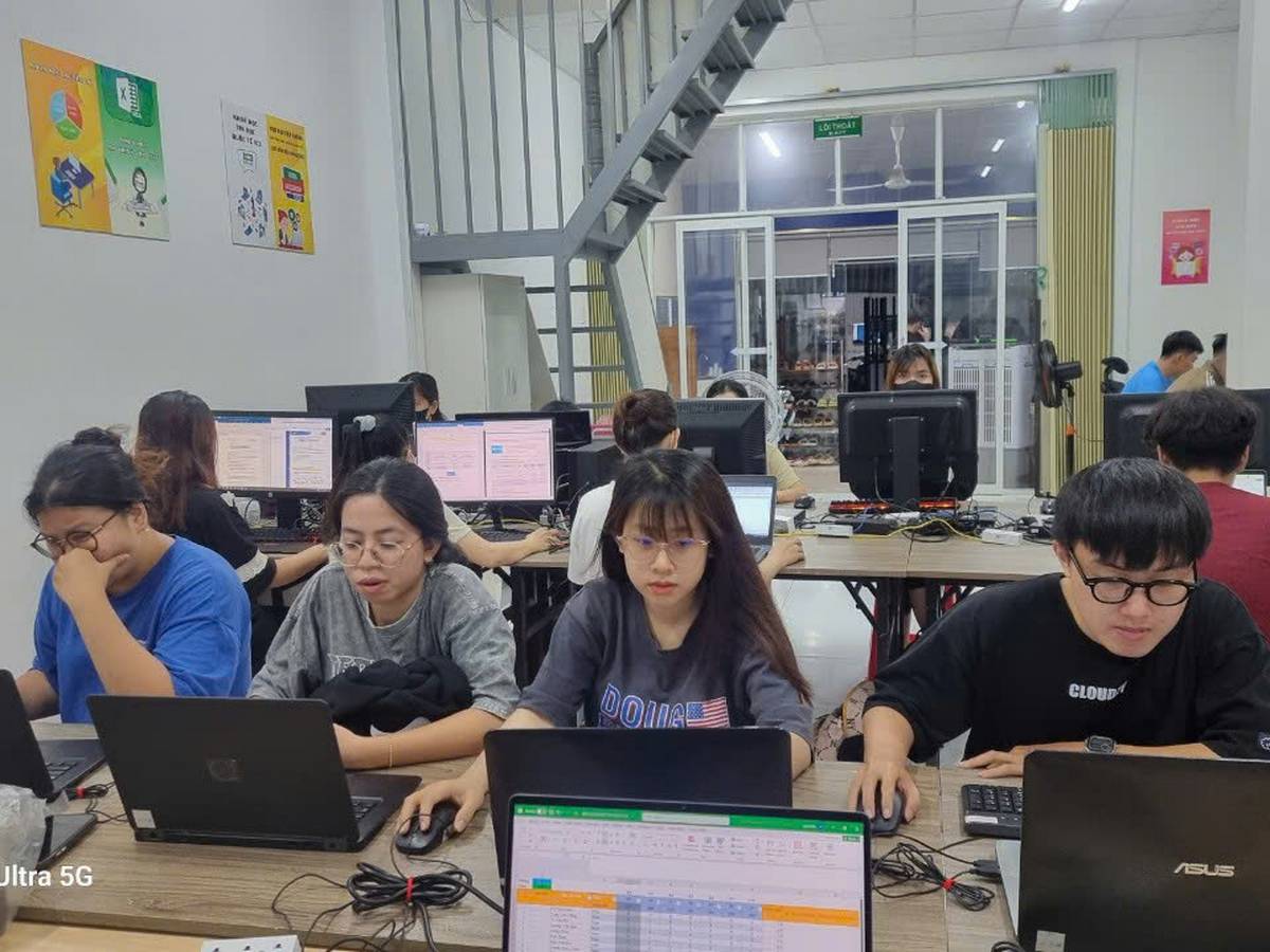 Đào tạo tin học văn phòng tại Dĩ An