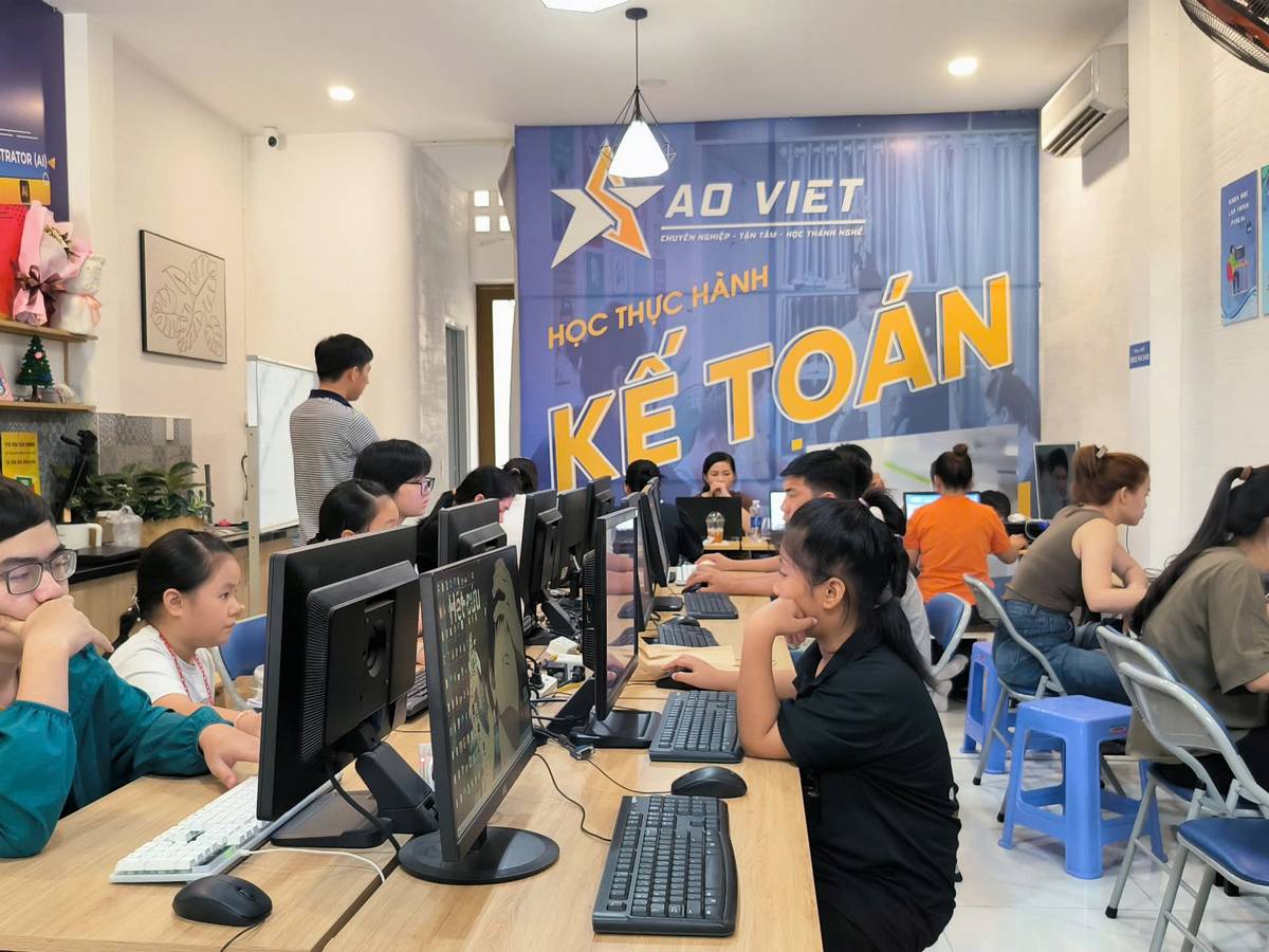 Trung Tâm Tin Học tại Thuận An