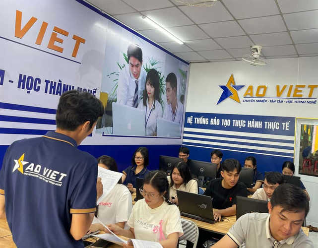 Lớp học hành chính nhân sự